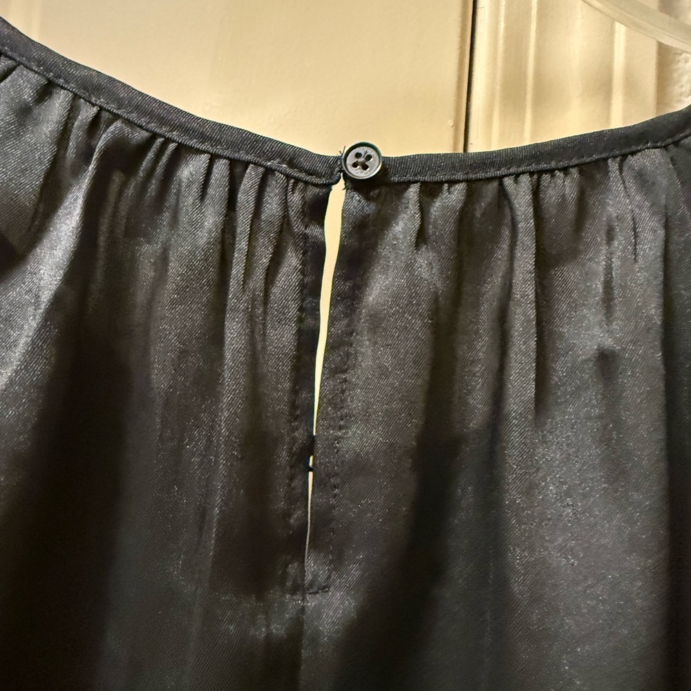 NWT Vintage DKNY Black Satin Bubble Sleeve Blouse - Split Neck Top 2XL - Picture 6 of 7